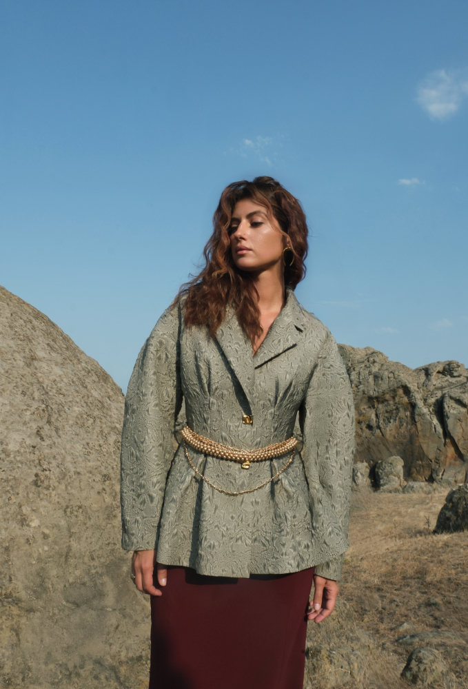 Жакет приталенный из жаккарда