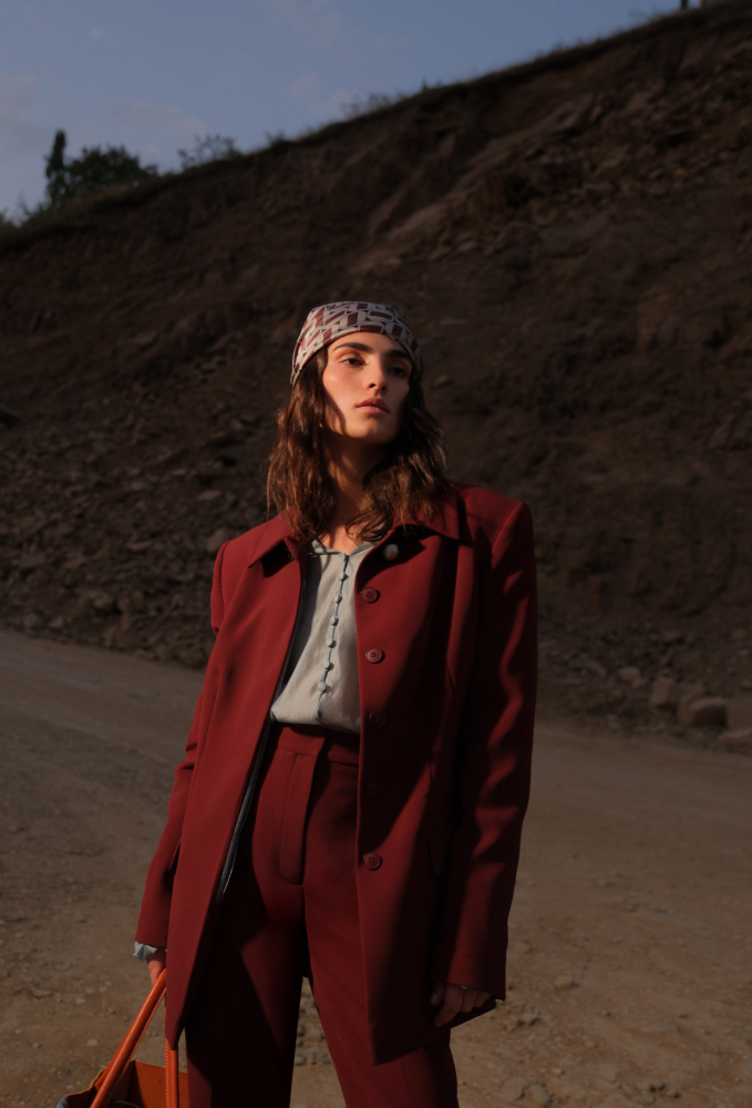 Жакет с отложным воротником