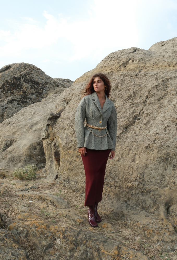 Юбка миди с рельефами